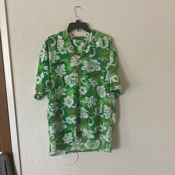 Men’s Hawaiian shirt - Picture 1 of 5